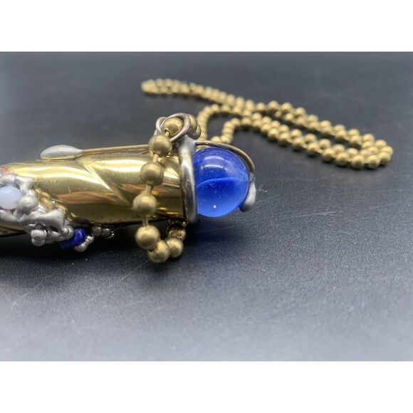 VINTAGE 3" BRASS KALEIDOSCOPE Necklace With Blue Marble - Picture 7 of 9